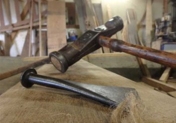 Outils faiseurs de bateaux Les outils pour fabriquer une escute ou un bacôve