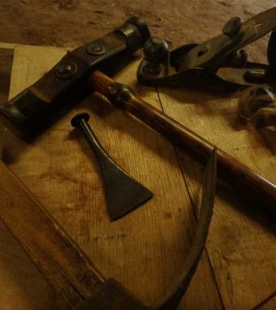 Outils faiseurs de bateaux Outils fabrication de bateaux