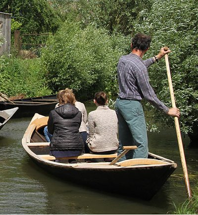 visite-marais-audomarois-rame-faiseurs-de-bateaux Marais st omer à la rame