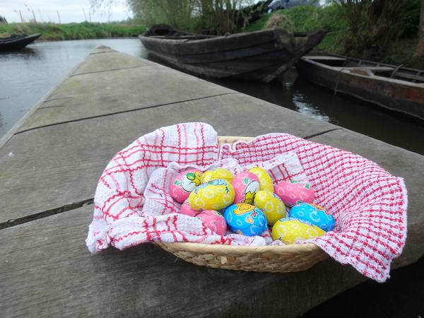 La caccia alle uova di Pasqua nella palude di Saint-Omer!